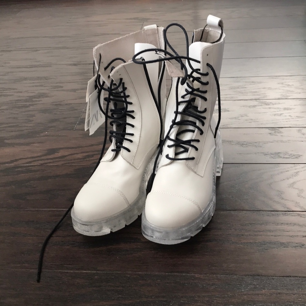 NWT Zara Laced Leather Ankle Boots White 7.5